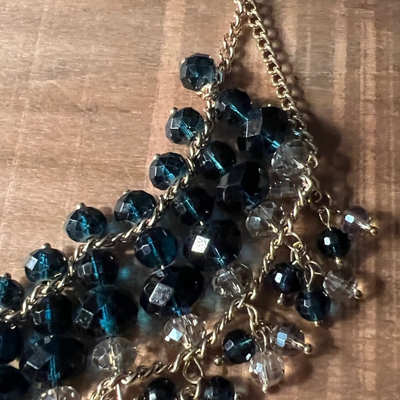 3/$18 Chico’s Elegant Blue and Gold Beaded Necklace Lot 2047 - Picture 4 of 7